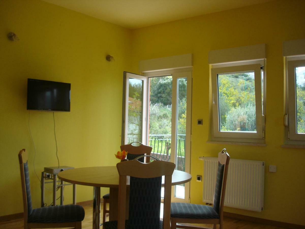 Apartmani Ante Trogir Bagian luar foto